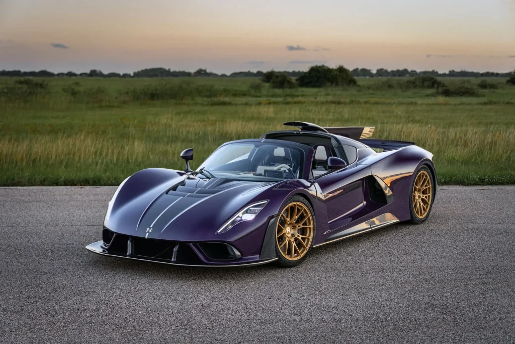 Hennessey-Venom-F5-M-Worlds-Most-Powerful-Manual-Hypercar-to-Debut-at-Goodwood-Low37-1