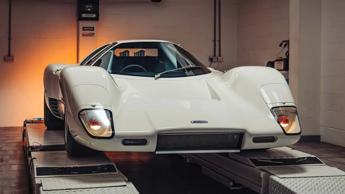 McLaren M6GT : la première voiture de route de la marque reconstruite à l'identique