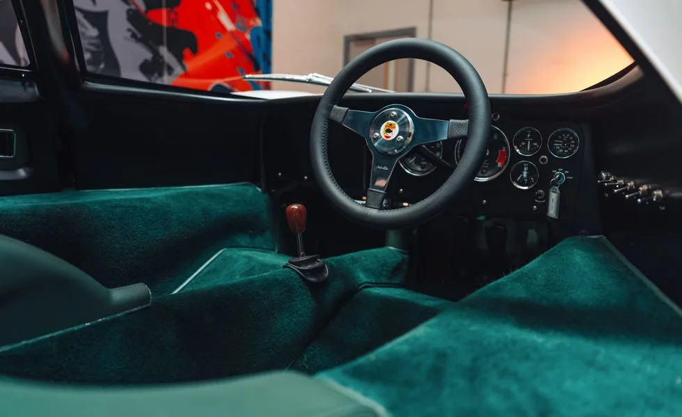 McLaren M6GT : la première voiture de route de la marque reconstruite à l'identique