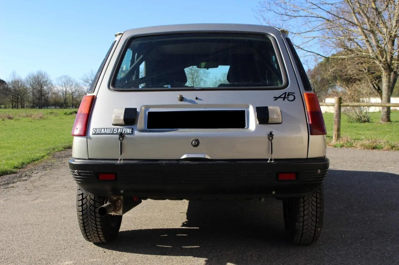 Renault 5 Alpine Coupe de France 1976 à vendre : une rarissime préparation Groupe 2 restaurée Renault 5 Alpine Coupe de France 1976 à vendre : une rarissime préparation Groupe 2 restaurée