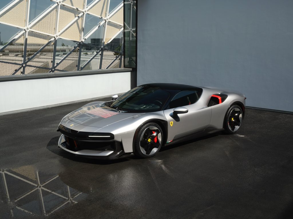 Ferrari_CZ26_06