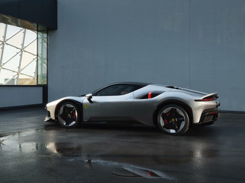 Ferrari_CZ26_12