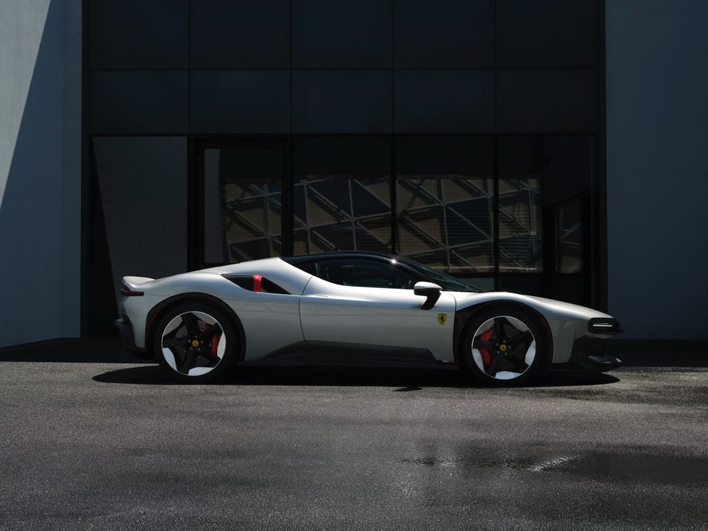 Ferrari_CZ26_22
