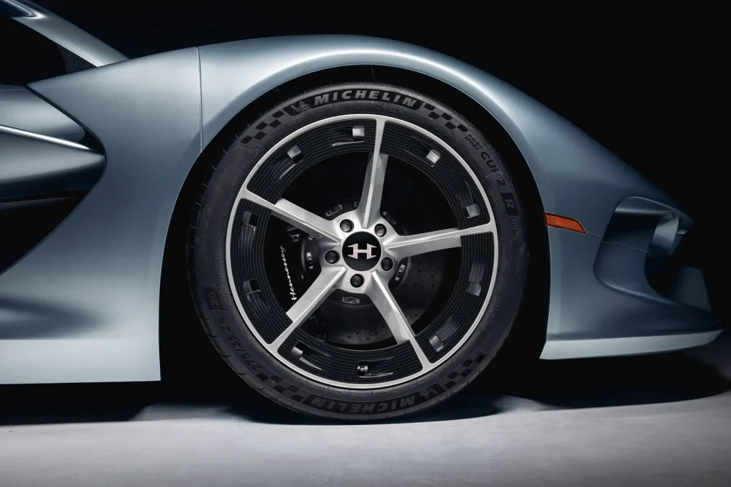 Hennessey_Blackbird_12