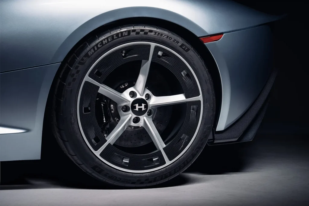 Hennessey_Blackbird_15