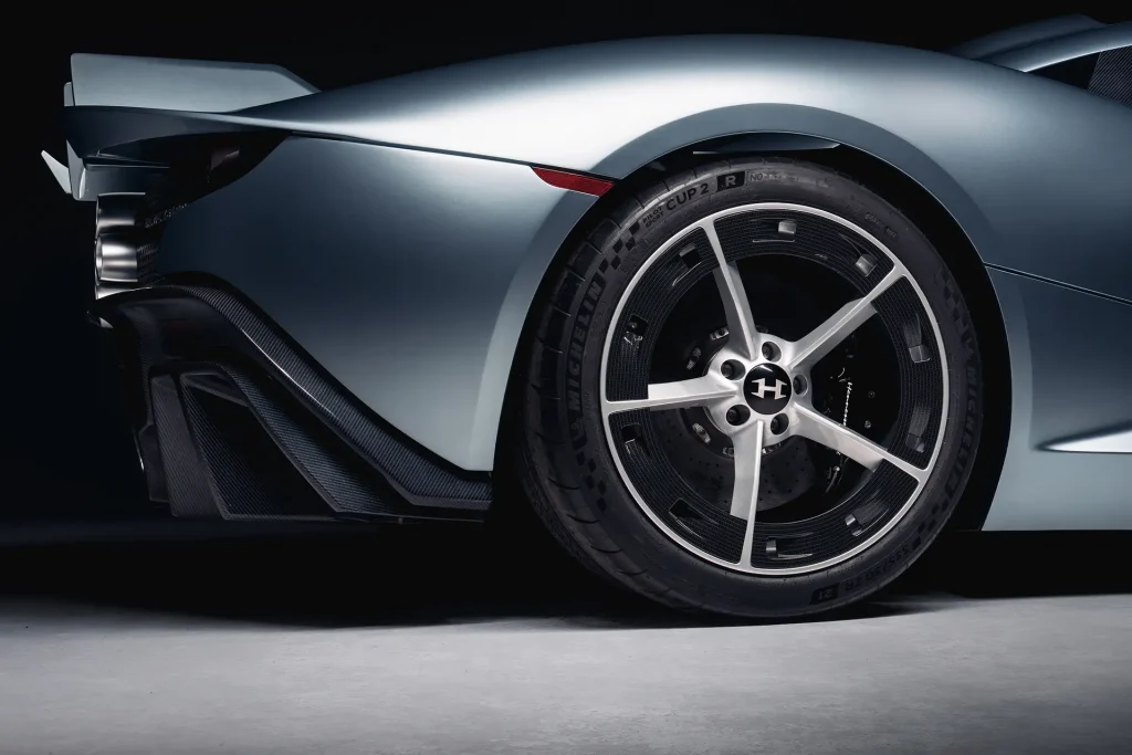Hennessey_Blackbird_19