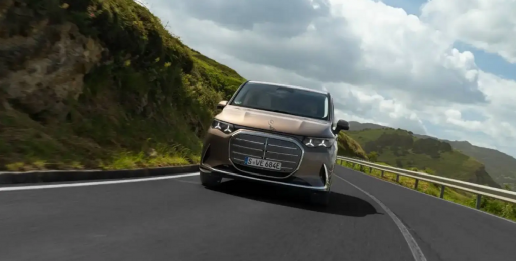 Mercedes VLE : 415 ch et 800 V pour la Chine