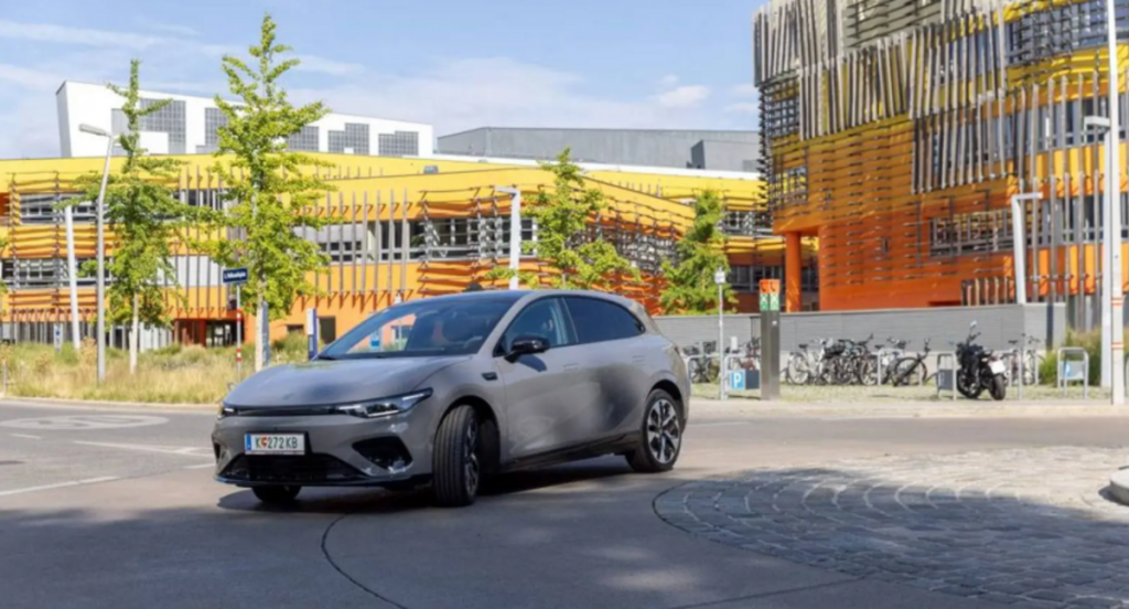 Leapmotor B05 : 401 ou 482 km pour 26 490 €