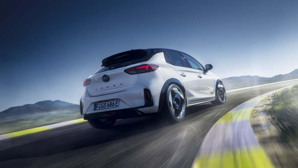 03_Opel_530064