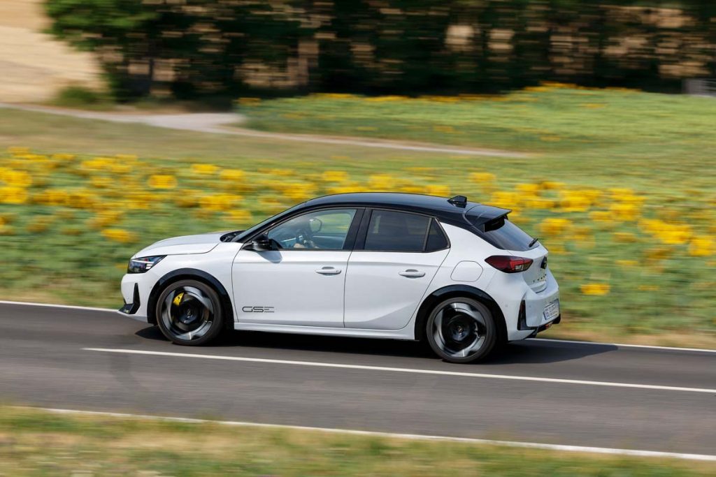 15_Opel_531056