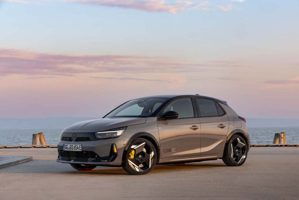 52_Opel_531093
