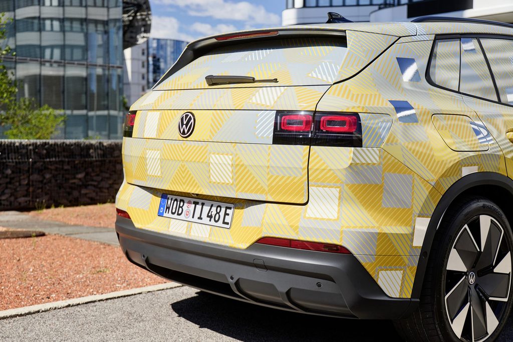 L'arrière du futur VW ID. Tiguan encore camouflé.