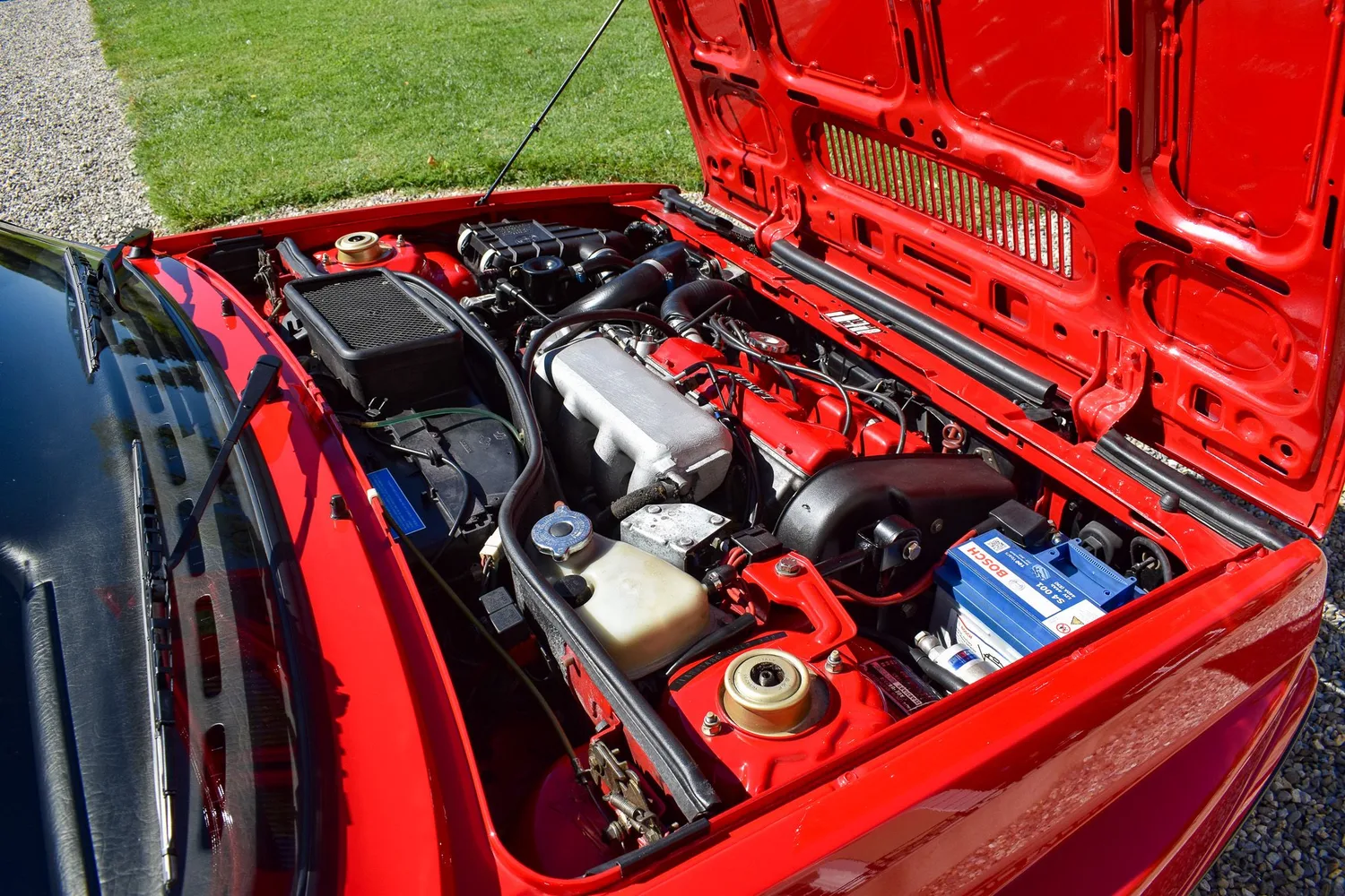 L’ancienen du jour : Lancia Delta HF Integrale 8V 1988 entièrement restaurée à vendre, l'originale en Rosso Monza