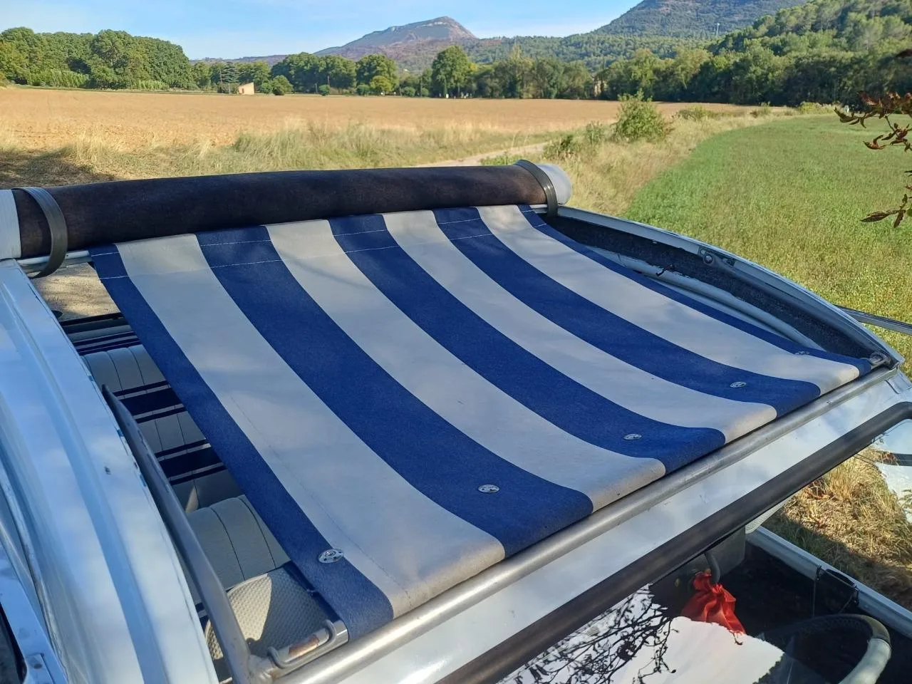 L’ancienne du jour : Citroën 2CV6 de 1972 à vendre, une rare « Évocation France 3 » restaurée L’ancienne du jour : Citroën 2CV6 de 1972 à vendre, une rare « Évocation France 3 » restaurée