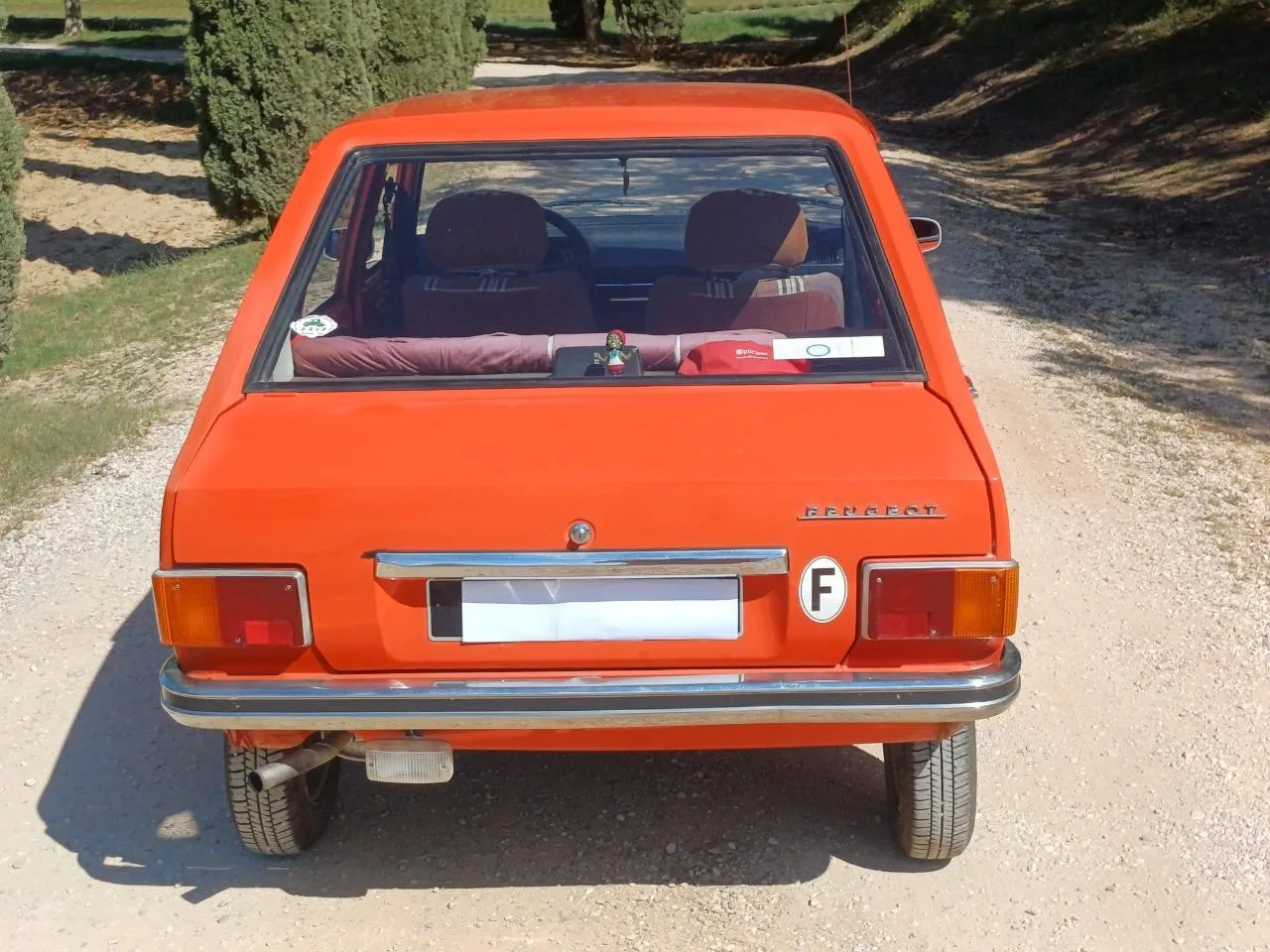 L’ancienne du jour : Peugeot 104 GL « petit coffre » de 1976 à vendre, une rarissime survivante orange