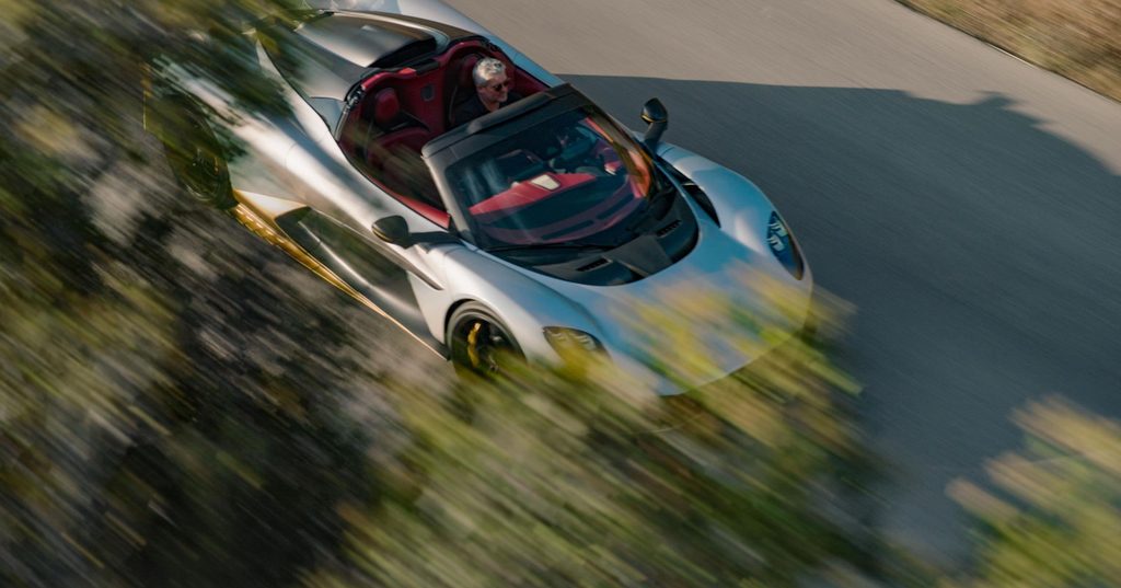 Aston Martin Valhalla Spider : un roadster hybride de 1 079 ch capable d’atteindre 350 km/h
