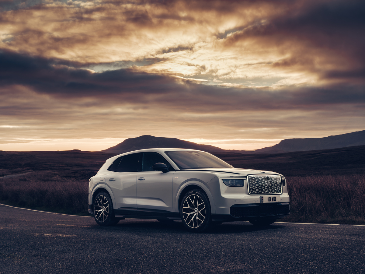 Commentaires sur Bentley Torcal First Edition : 888 ch pour lancer l’ère électrique par panama