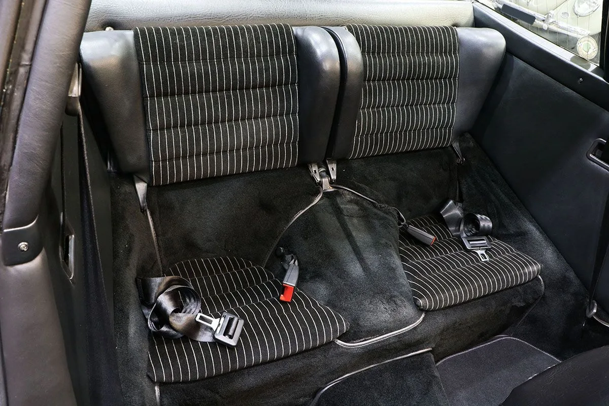 Porsche 911 SC 3.0 Targa 1982 à vendre : un exemplaire restauré en bleu pétrole métallisé Porsche 911 SC 3.0 Targa 1982 à vendre : un exemplaire restauré en bleu pétrole métallisé